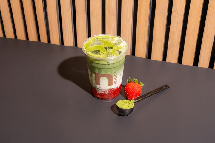 Strawberry Matcha - Deluxe Ambiance