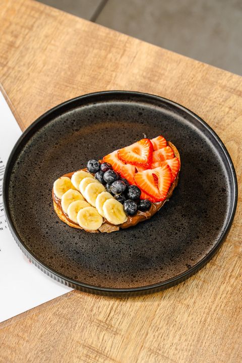 Nutella & Fruit Toast - Deluxe Ambiance